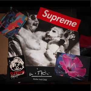 SUPREME BLK T-SHIRT “MOTHER AND CHILD” size Large
